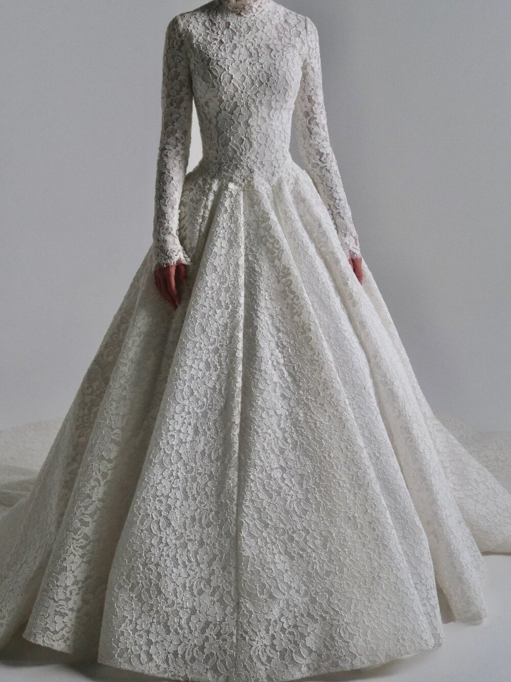 Preloved US2 Anna Augusta Bridal Gown